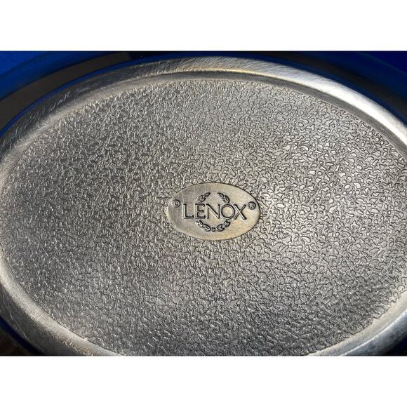 Lenox Holiday Carved Small Metal Tray 10x7 Silver Tones With Berries Red Ribbons - Picture 3 of 9